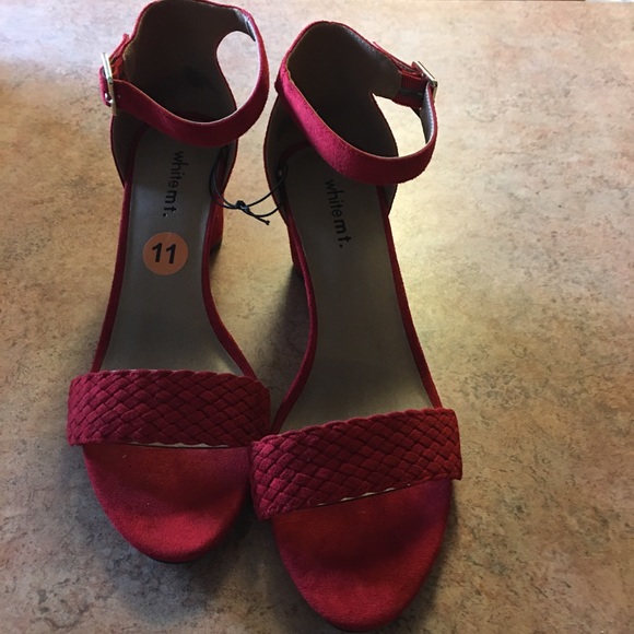 🎄epic sale🎄White mountain red suede sandal - Picture 3 of 10